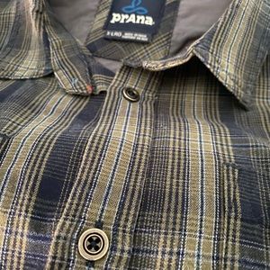 Prana shirt - light flannel